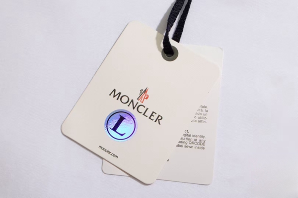 モンクレールTシャツ角部分ディテール